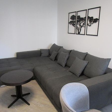 Ferienwohnung Dna FDH Exterior foto